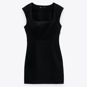 NWT fitted dress in black